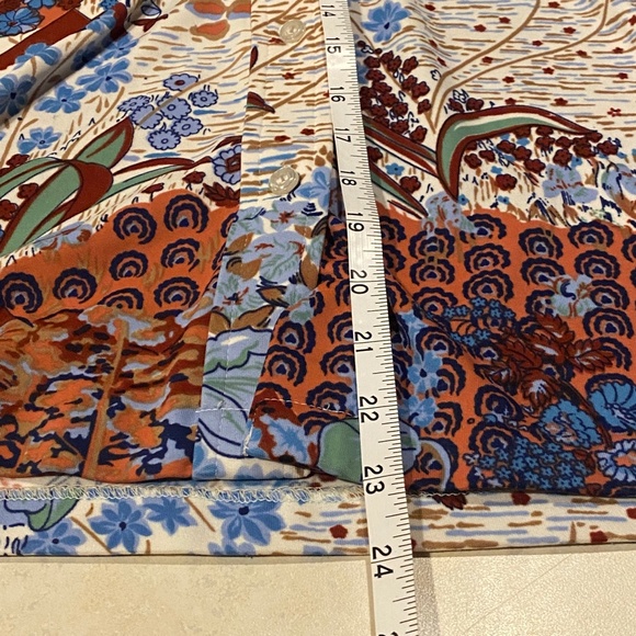 Retro Button Down, Large Collar, Vintage Look By Ship n' Shore - 18 - Picture 14 of 14